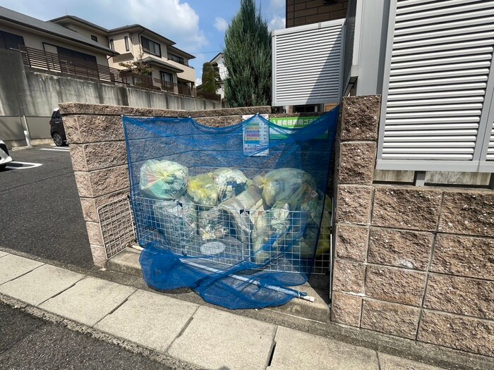 物件外観写真6　(建物設備)