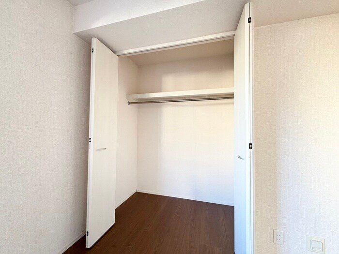 物件内観写真11　(収納)