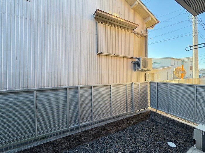 物件内観写真18　(室内からの展望)