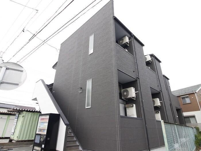 物件外観写真2　(外観写真)