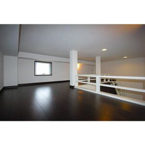 物件内観写真9　(ロフト)