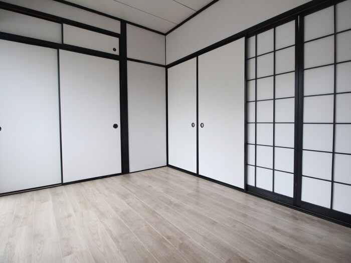 物件内観写真9　(居室)