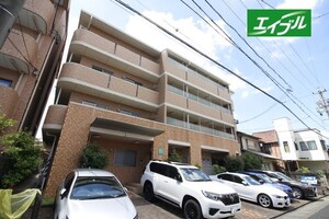 レージュ鶴里外観写真
