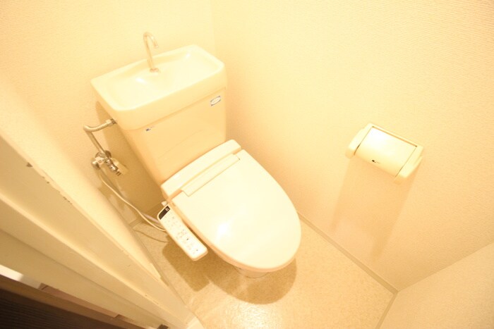 物件内観写真14　(トイレ)