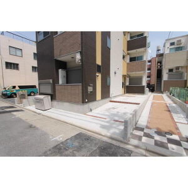 物件外観写真2　(建物設備)