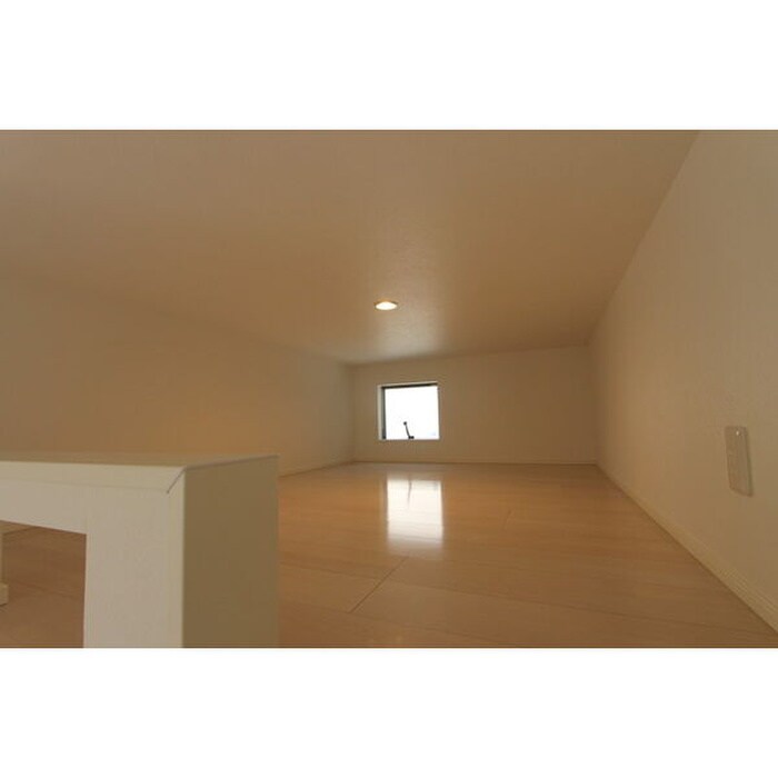 物件内観写真6　(ロフト)