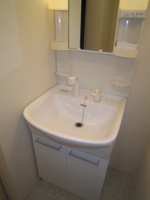 物件内観写真12　(洗面)