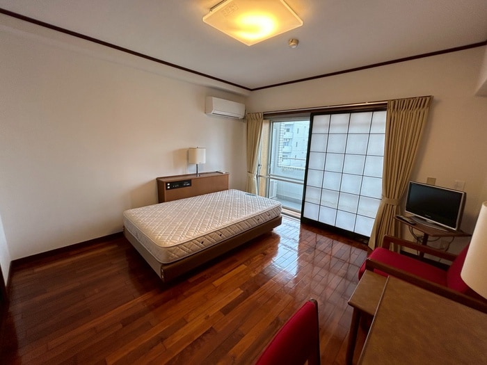 物件内観写真13　(居室)