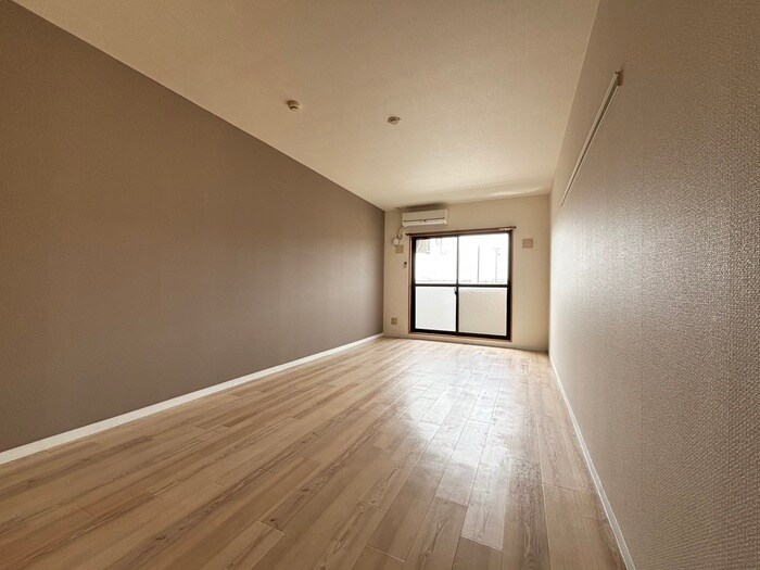 物件内観写真21　(居室)