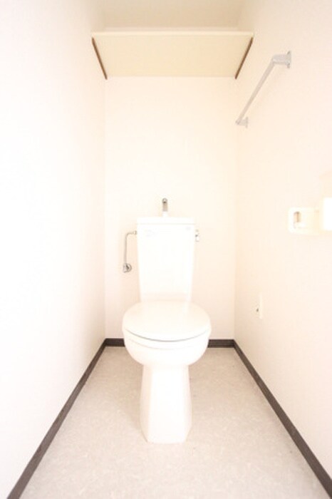 物件内観写真14　(トイレ)