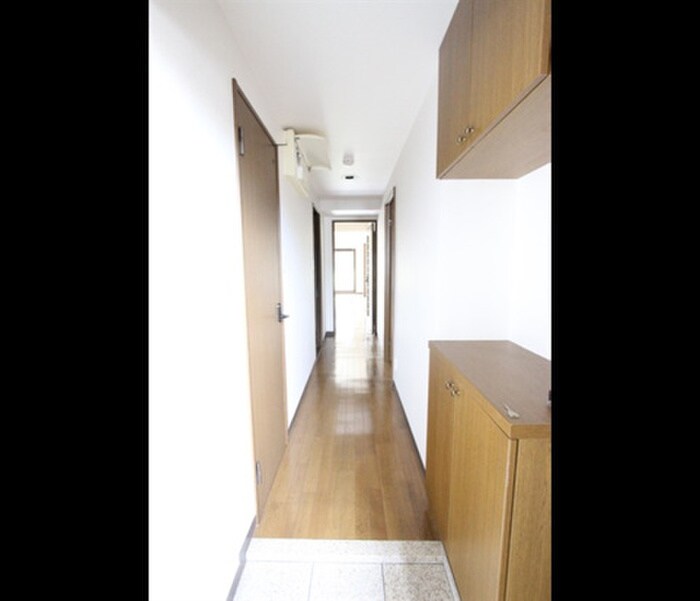 物件内観写真19　(廊下)