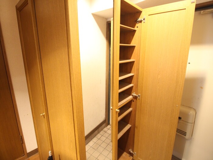 物件内観写真21　(靴箱)