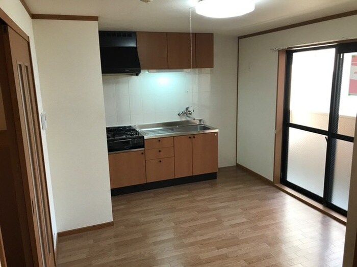 物件内観写真4　(居室)