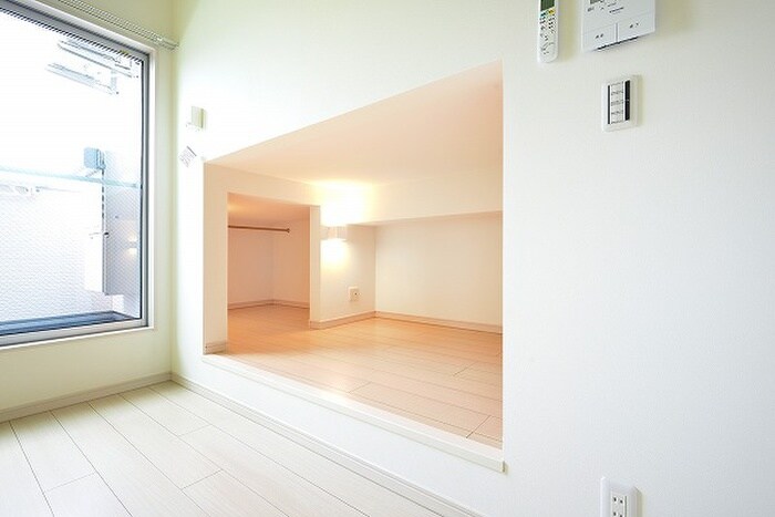 物件内観写真11　(ロフト)