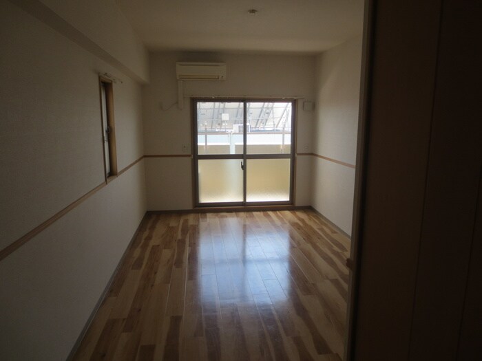 物件内観写真16　(居室)