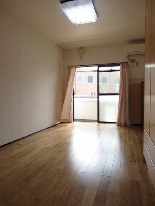 物件内観写真14　(居室)