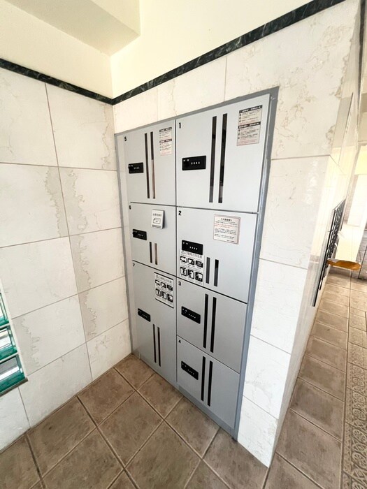 物件外観写真6　(建物設備)