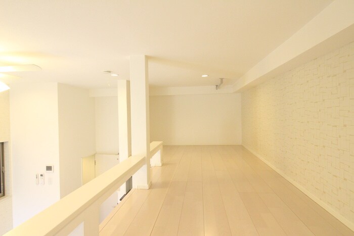 物件内観写真9　(ロフト)