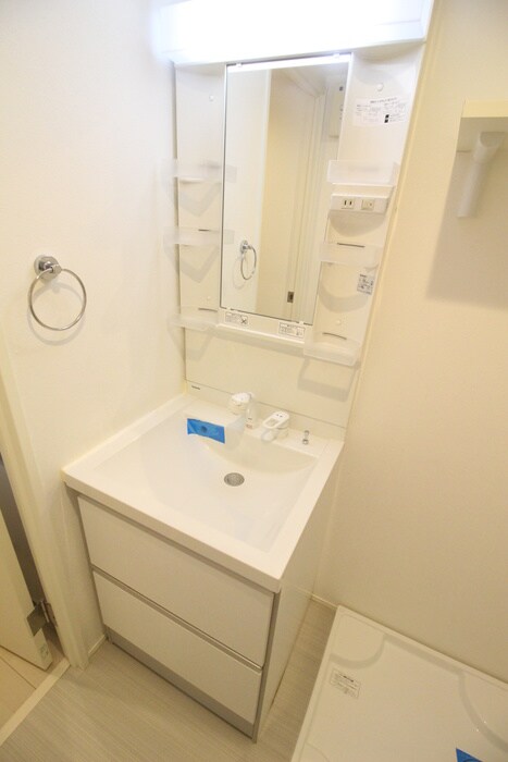 物件内観写真13　(洗面)