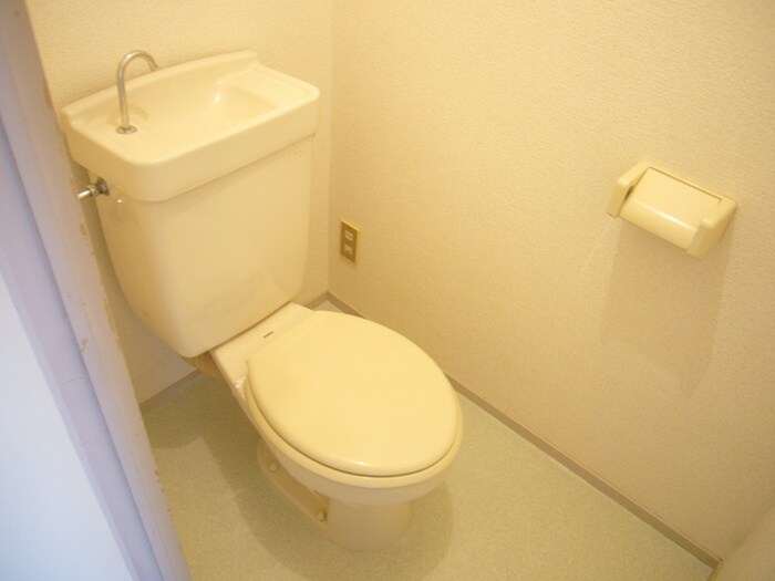 物件内観写真10　(トイレ)