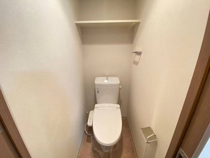 物件内観写真5　(トイレ)