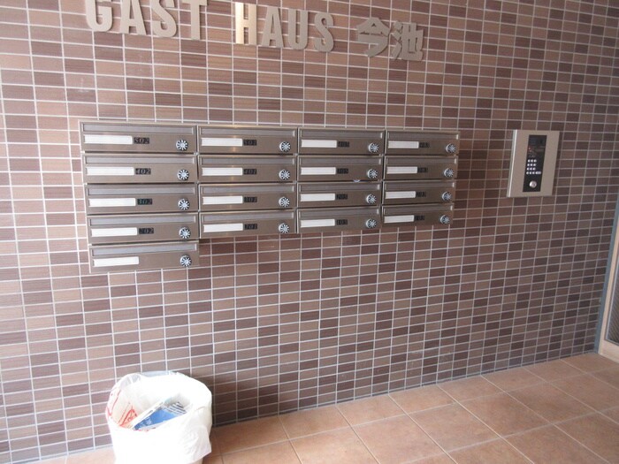 物件外観写真6　(建物設備)