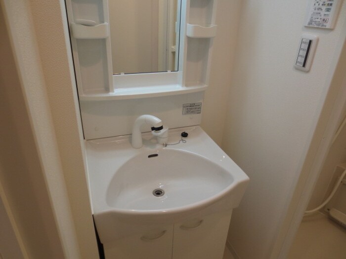 物件内観写真14　(洗面)