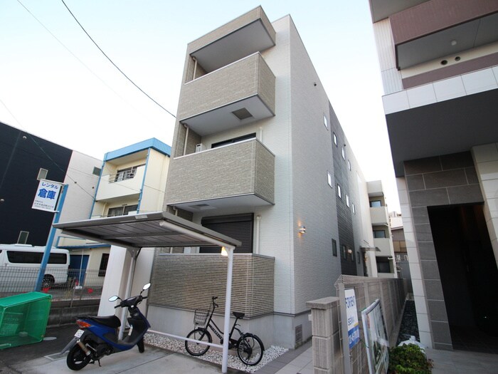 物件外観写真1　(外観写真)