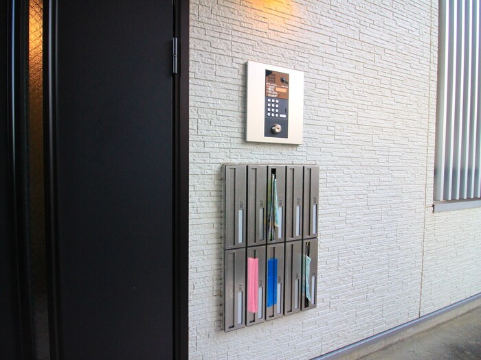 物件外観写真4　(建物設備)