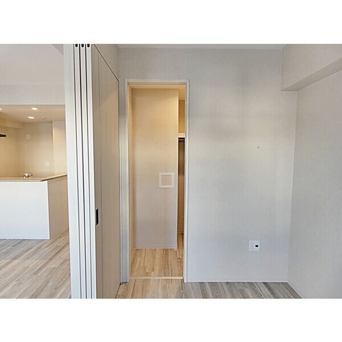 物件内観写真5　(収納)