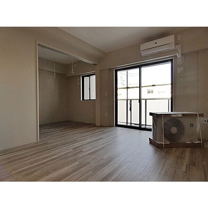 物件内観写真6　(居室)