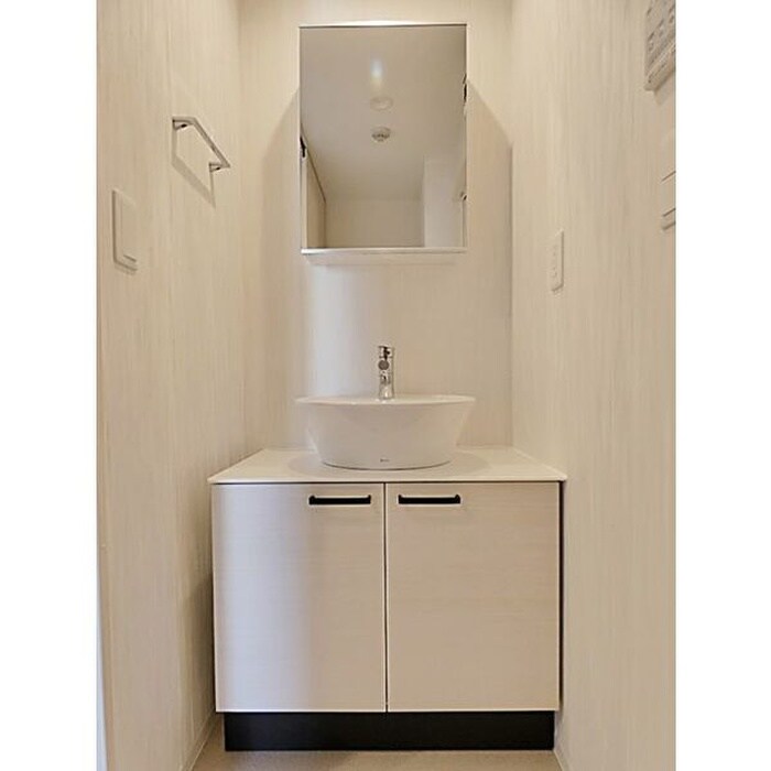 物件内観写真11　(洗面)