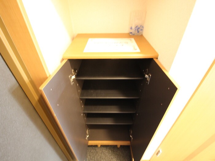 物件内観写真20　(靴箱)