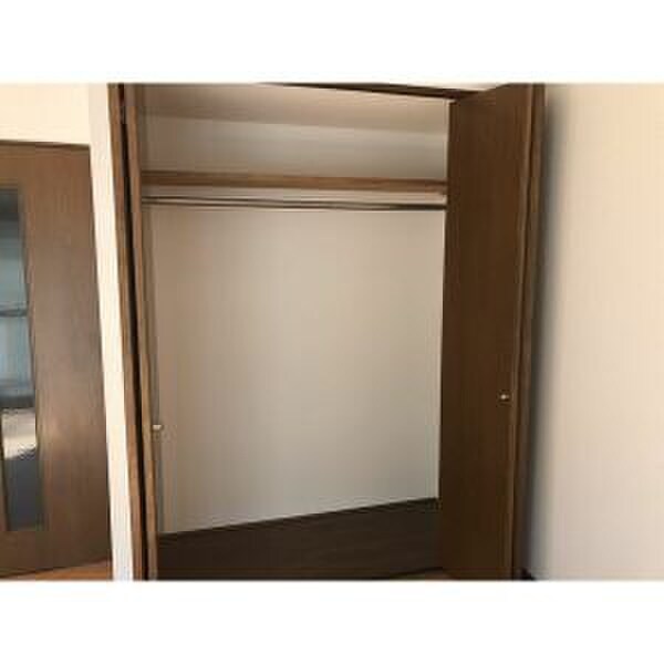 物件内観写真7　(収納)