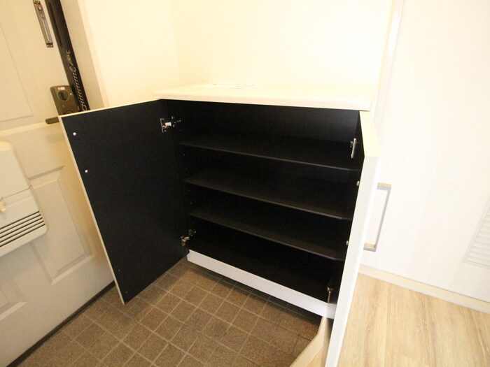 物件内観写真19　(靴箱)