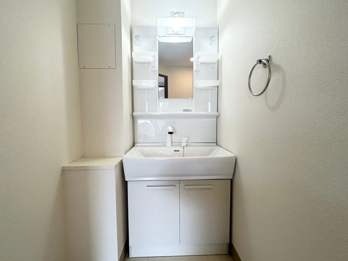 物件内観写真13　(洗面)