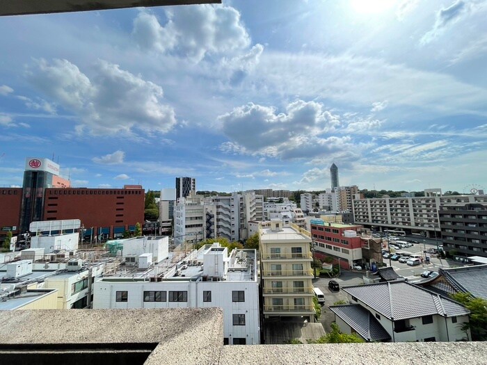 物件内観写真15　(室内からの展望)