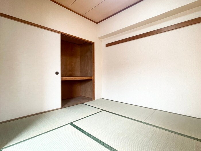 物件内観写真19　(居室)