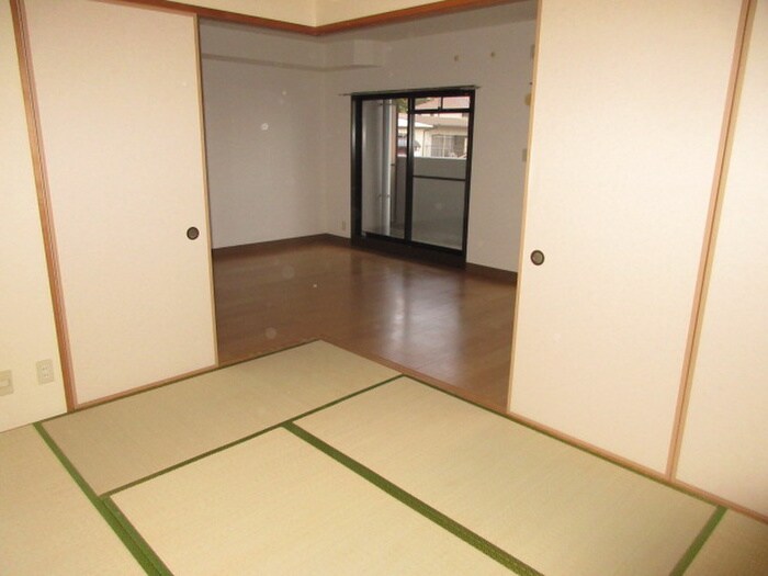 物件内観写真20　(居室)