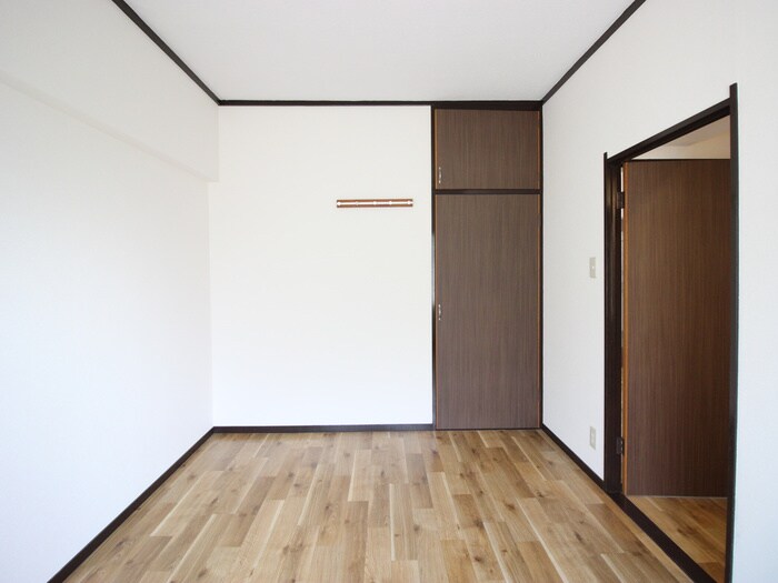 物件内観写真16　(居室)