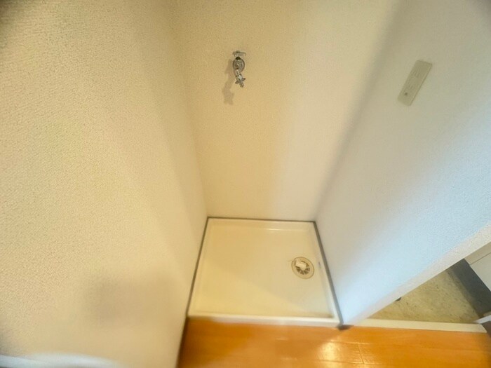 物件内観写真22　(洗濯機置場)