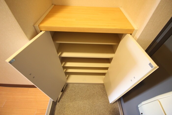 物件内観写真19　(靴箱)