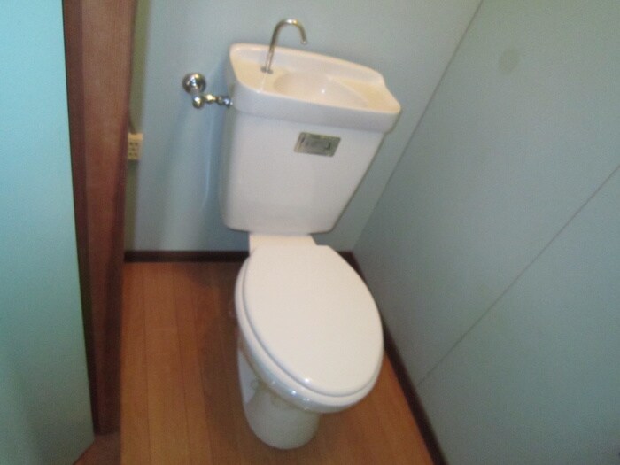 物件内観写真9　(トイレ)