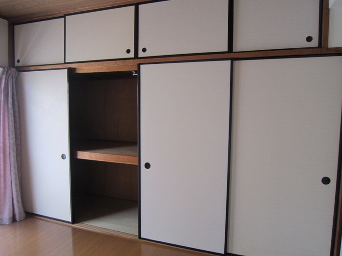 物件内観写真11　(収納)