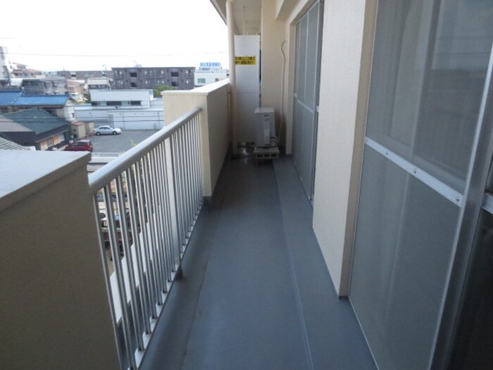 物件内観写真16　(ベランダ・バルコニー)