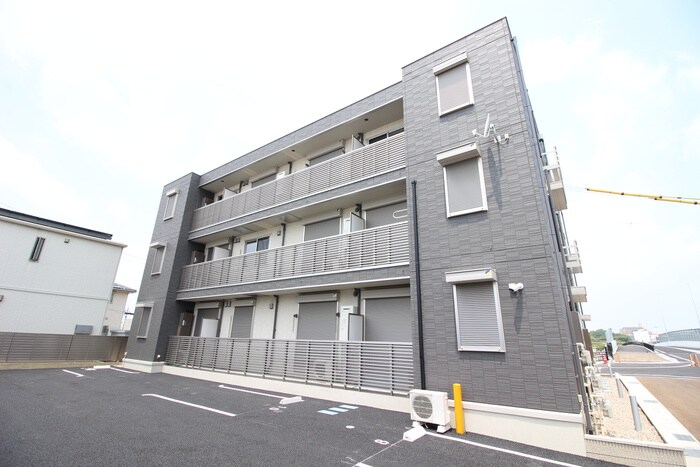 物件外観写真5　(外観写真)