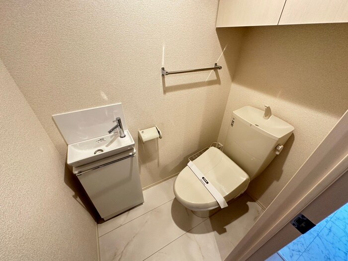 物件内観写真13　(トイレ)