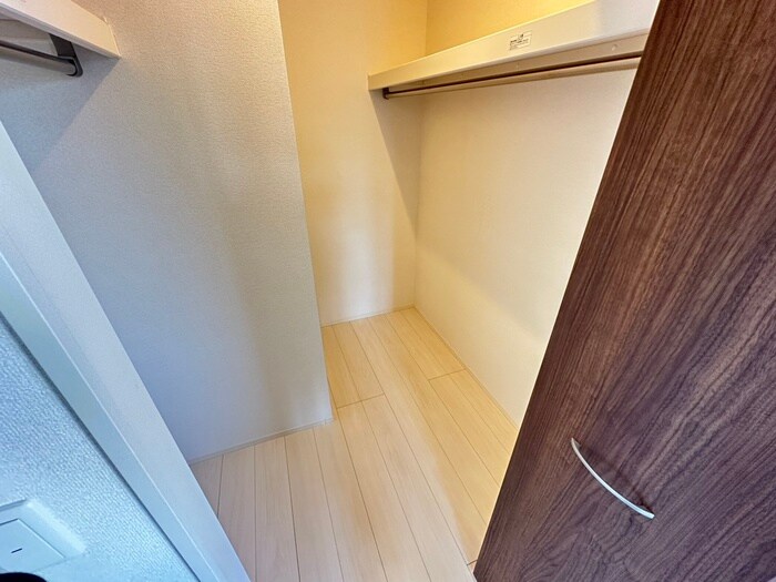 物件内観写真14　(収納)