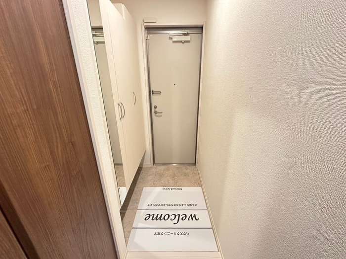 物件内観写真22　(玄関)