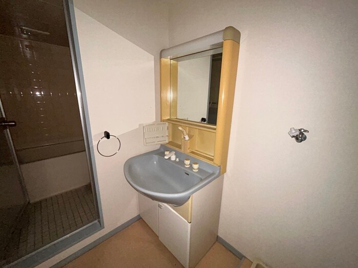 物件内観写真12　(洗面)